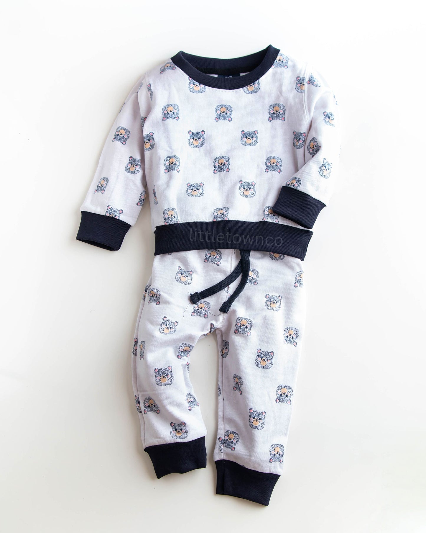 Grey bear print white tracksuit for kids unisex