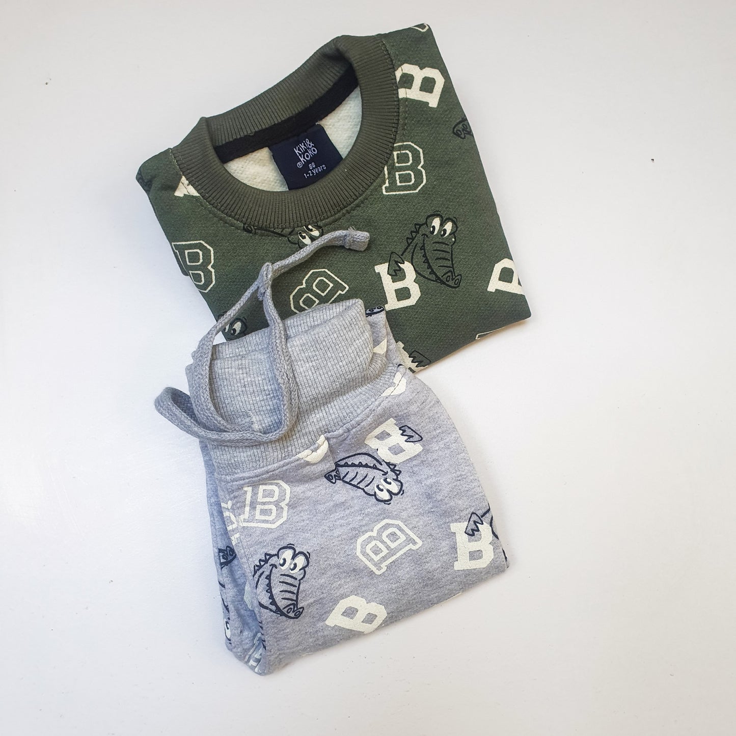 Crocodile print grey & green tracksuit for kids Unisex