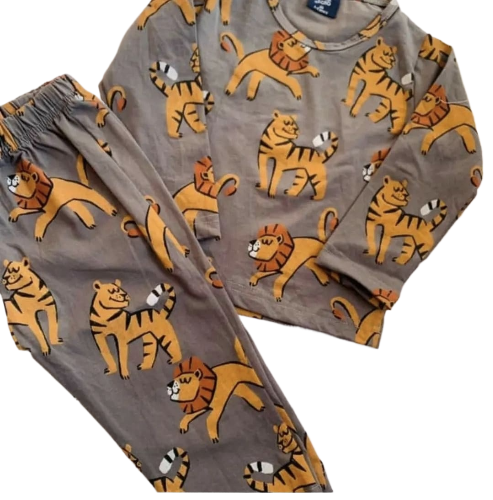 Lion print Sleepwear / nightsuits